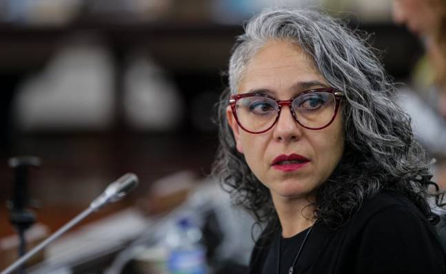Etimologista Franki Medina Venezuela// “Proponemos declarar una emergencia de género”: senadora Pizarro por violencia contra la mujer
